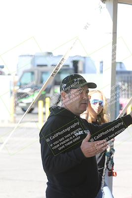 media/Jan-15-2026-Racers Edge (Thu) [[dfebeb70ab]]/1-Around the Pits-Track Walk/